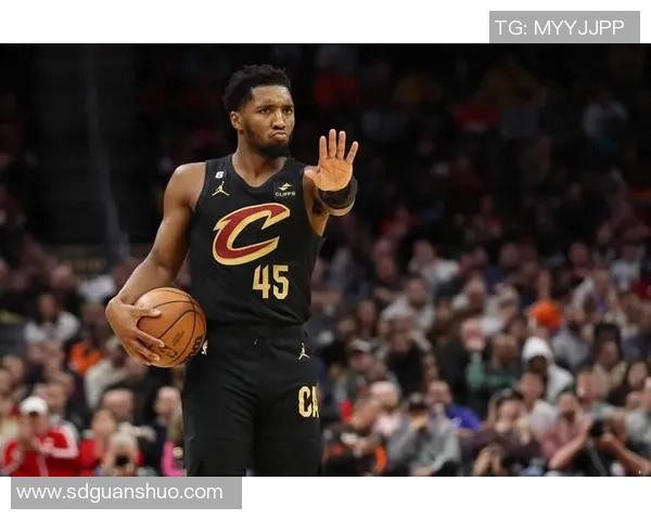 米切尔第三节轰下21分 单节得分超越尼克斯全队